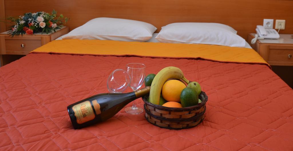 Marine Congo Hotel Rhodes City Kültér fotó
